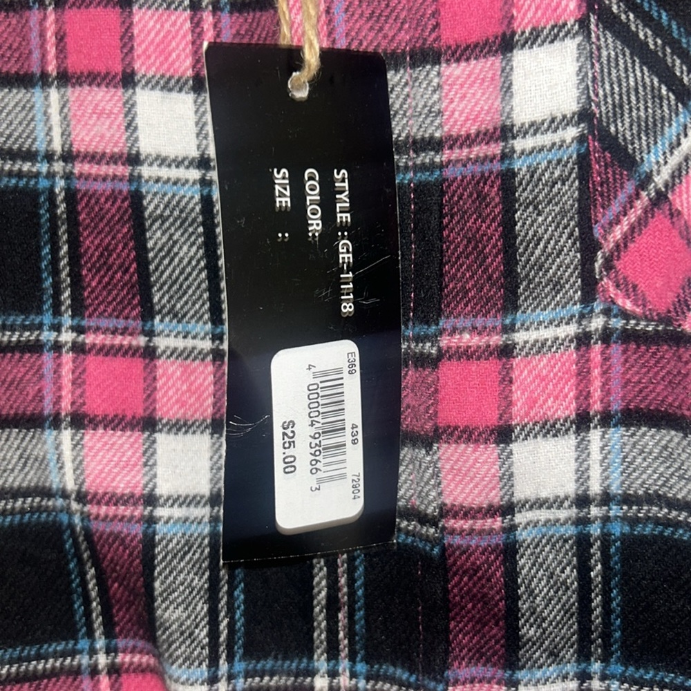 Flannel - Picture 7 of 9